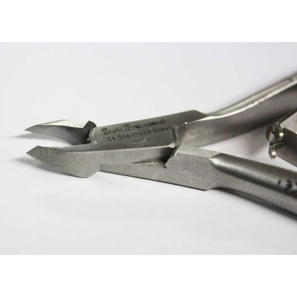 CUTICLE NIPPER 