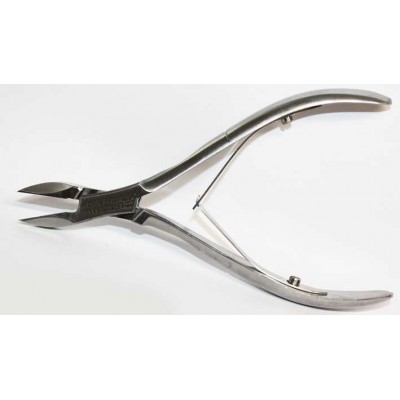 TOE NAIL CUTTER