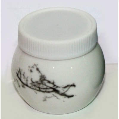 Glass basin for liquid